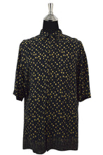 Load image into Gallery viewer, Square Print Shirt