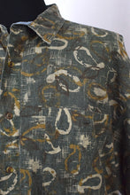 Load image into Gallery viewer, Abstract Camouflage Print Shirt