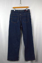 Load image into Gallery viewer, Tommy Hilfiger Brand Jeans