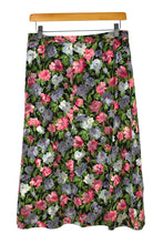 Load image into Gallery viewer, Floral Print Skirt