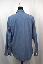 Load image into Gallery viewer, Wrangler Brand Denim Shirt