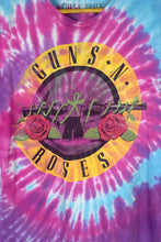 Load image into Gallery viewer, Guns N Roses T-shirt
