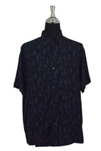 Load image into Gallery viewer, Abstract Print Shirt