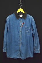 Load image into Gallery viewer, Ladies Cat In Hat Print Denim Blouse