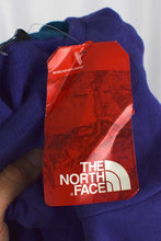 Load image into Gallery viewer, DEADSTOCK Ladies North Face Sleeveless Hoodie