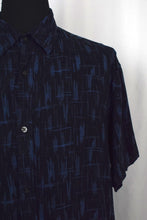 Load image into Gallery viewer, Abstract Print Shirt