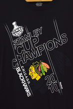 Load image into Gallery viewer, 2010 Chicago Blackhawks NHL Ladies T-shirt