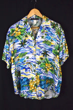 Load image into Gallery viewer, Tropical Island Top