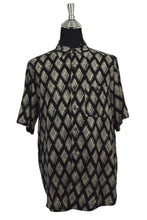 Load image into Gallery viewer, Diamond Print Shirt