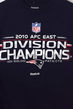 Load image into Gallery viewer, 2010 New England Patriots NFL Champions T-shirt
