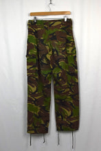 Load image into Gallery viewer, Camouflage Print Cargo Pants