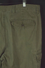Load image into Gallery viewer, Dockers Brand Cargo Shorts