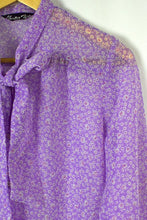 Load image into Gallery viewer, Purple Floral Print Blouse