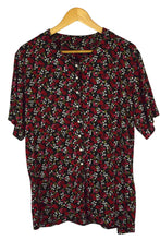 Load image into Gallery viewer, 80s/90s Rose Print Blouse