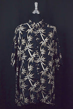 Load image into Gallery viewer, Bamboo Print Shirt