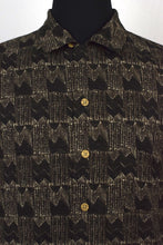 Load image into Gallery viewer, Abstract Print Shirt