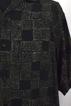 Load image into Gallery viewer, Checkered Print Shirt