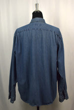 Load image into Gallery viewer, Wrangler Brand Denim Shirt