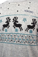 Load image into Gallery viewer, 90s/00s Reindeer Sweatshirt
