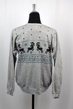 Load image into Gallery viewer, 90s/00s Reindeer Sweatshirt

