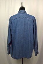 Load image into Gallery viewer, Wrangler Brand Denim Shirt