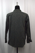 Load image into Gallery viewer, Green Paisley Print Shirt