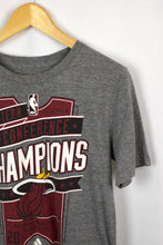 Load image into Gallery viewer, 2014 Miami Heat NBA T-shirt