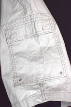 Load image into Gallery viewer, Levi's Brand Cargo Shorts
