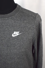 Load image into Gallery viewer, Nike Brand Sweatshirt