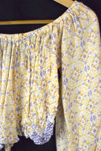 Load image into Gallery viewer, Abstract Diamond Pattern Tie-Up Top