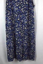 Load image into Gallery viewer, Blue Floral Print Dress
