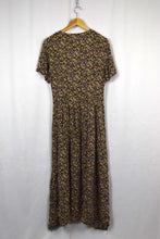 Load image into Gallery viewer, Reworked Floral Print Dress