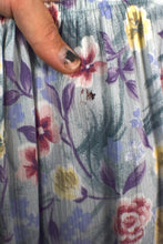 Load image into Gallery viewer, 80s/90s Blue Pleated Skirt
