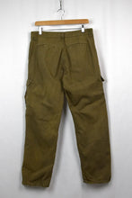 Load image into Gallery viewer, Wrangler Brand Cargo Pants