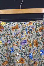 Load image into Gallery viewer, Floral Print Skirt