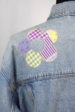 Load image into Gallery viewer, Ladies Levi's Brand Flowers Denim Jacket