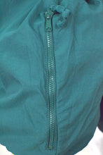 Load image into Gallery viewer, IZOD Brand Spray Jacket