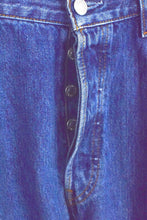 Load image into Gallery viewer, Levi Strauss Brand 501 Jeans