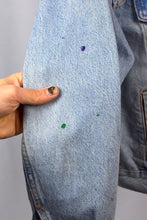 Load image into Gallery viewer, Ladies Levi's Brand Flowers Denim Jacket