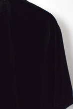 Load image into Gallery viewer, Velvet Top