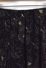 Load image into Gallery viewer, Reworked Floral Print Skirt