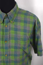 Load image into Gallery viewer, Checkered Shirt
