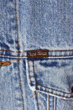 Load image into Gallery viewer, Pepe Perez Brand Denim Jacket