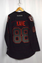 Load image into Gallery viewer, Patrick Kane Chicago Blackhawks NHL Jersey