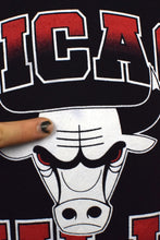 Load image into Gallery viewer, Chicago Bulls NBA Sweatshirt
