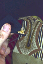 Load image into Gallery viewer, Abstract Print Blouse