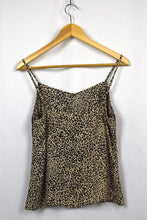 Load image into Gallery viewer, Leopard Print Lace Slip Top