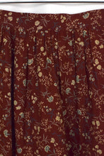 Load image into Gallery viewer, Reworked Floral Print Skirt
