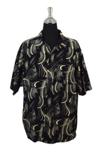 Load image into Gallery viewer, Black and White Swirl Print Shirt