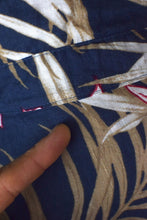 Load image into Gallery viewer, Hawaiian Party Shirt